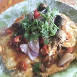 ไข่เจียวปลากระป๋อง