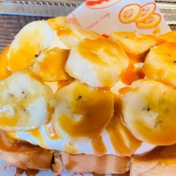 ปังปิ้ง เนย-มูสครีม กล้วยหอมคาราเมล