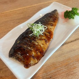 ซาบะย่างซอสดำ