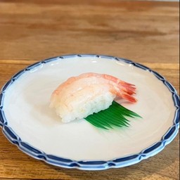 ซูชิกุ้งหวานอเมบิ