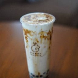 นมสดแบล็กซูก้าร์วิปชีสพ่นไฟ (รวมมุกดำ )