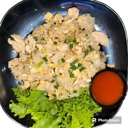 ก๋วยเตี๋ยวคั่วเนื้อ