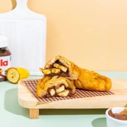 กะหรี่ปั๊บ ไส้บานาน่านูเทลล่า (1 ชิ้น)