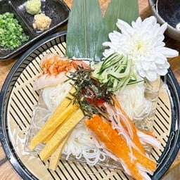 B32 Hiyashi Somen โซเมนทรงเครื่อง