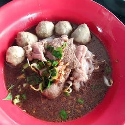 ก๋วยเตี๋ยวหมู
