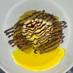 โรตีโรบอท -ROTI ROBOT- หน้าโรงแรมวรัญญู ริมคลองสมถวิล