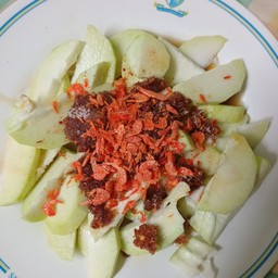 ยำมะม่วงอ่อนพริกเกลือรวม