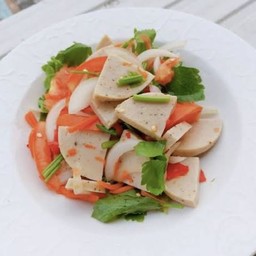ยำหมูยอ