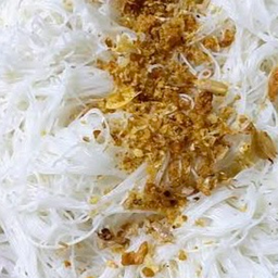 เส้นหมี่ลวก