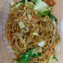 ผัดซีอิ๋ว(เส้นมาม่า)