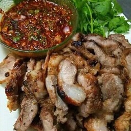 สันคอหมูย่าง