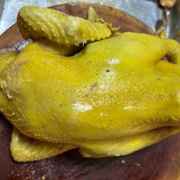 ไก่ต้มน้ำปลา 1ตัว