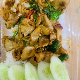 ข้าวกะเพราไส้อ่อน(ติดขม)