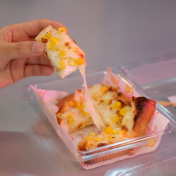 ปังข้าวโพดอบชีส