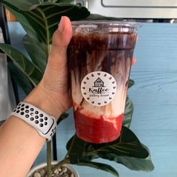 สตอเบอรี่ช็อคโก้ลาเต้