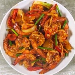 ผัดพริกเผาเป็นกับข้าว