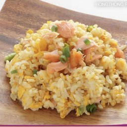 ข้าวผัดแซลมอล(wow!!!)