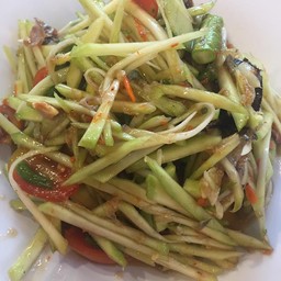 ส้มตำปูปลาร้ามะม่วง