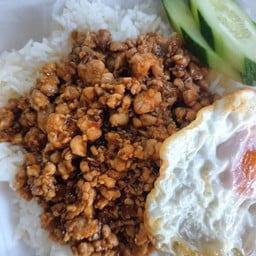 ข้่าวหมูสับผัดน้ำมันหอย
