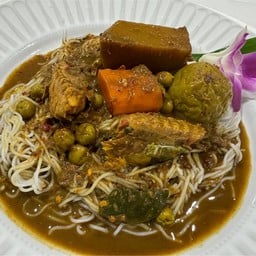 ขนมจีนแกงไตปลา