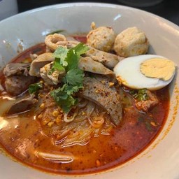 ก๋วยเตี๋ยวต้มยำน้ำข้น
