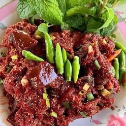 ก้อยเนื้อ.ขมมาก..ไม่ใส่เลือดเหนียวๆ