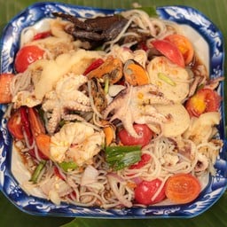 ออดี้ ตำแซ่บ