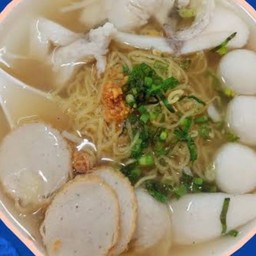 ก๋วยเตี๋ยวปลา พิเศษ