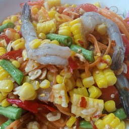 ตำข้าวโพดกุ้งสด