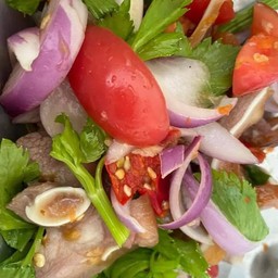 ยำหูหมู