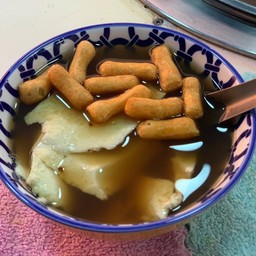 Tofu pudding in ginger tea