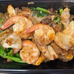 ผัดซีอิ้วทะเล