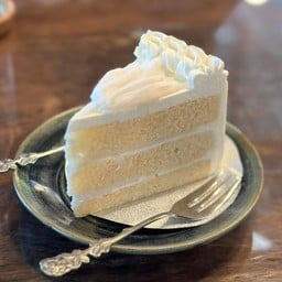 เค้กมะพร้าวอ่อนครีมสด
