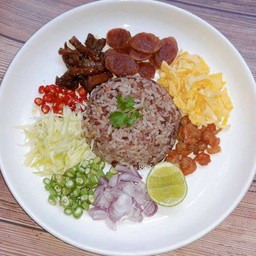 ข้าวคลุกกะปิ