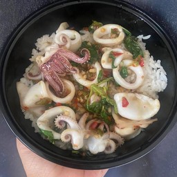 โคตรกะเพราถาดหมึกเป็นหมึก เว่อร์มากแม่