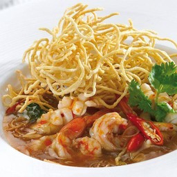 หมี่กรอบราดหน้าทะเล