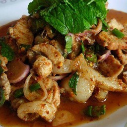 น้ำตกหมู