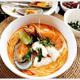 สปาเก็ตตี้ซุปต้มยำ Spaghetti Tom Yum Soup