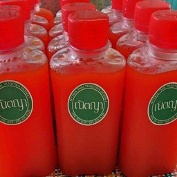 น้ำพั้นซ์ขวด