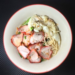 บะหมี่เกีี๊ยวหมูแดง