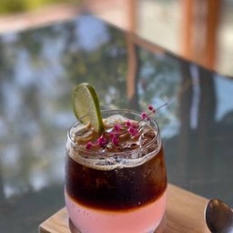 Blooming Rose+กาแฟ