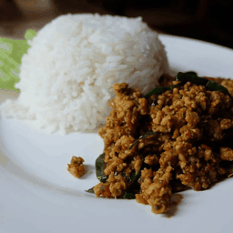 ชมพู่อาหารตามสั่งซอยพะเนียง