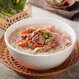 เฝอเนื้อ