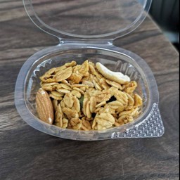 เพิ่มท๊อปปิ้ง กราโนล่า