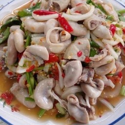 ยำใส้อ่อน