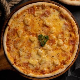 ฮาวายเอี้ยน พิซซ่า (Hawaiian Pizza)