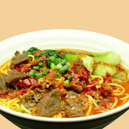 บะหมี่เนื้อ เสฉวน  麻辣牛肉麵