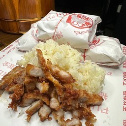 ข้าวเหนียวหมูทอด