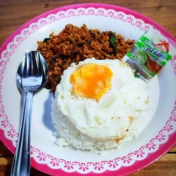 กะเพราหมูสับ