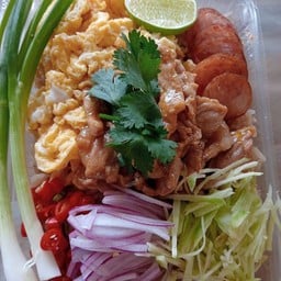 ครัวลุงเท่ & ยำ ยกนิ้ว
